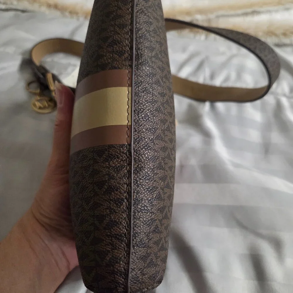NWT - Michael Kors Belt Bag - Picture 6 of 9
